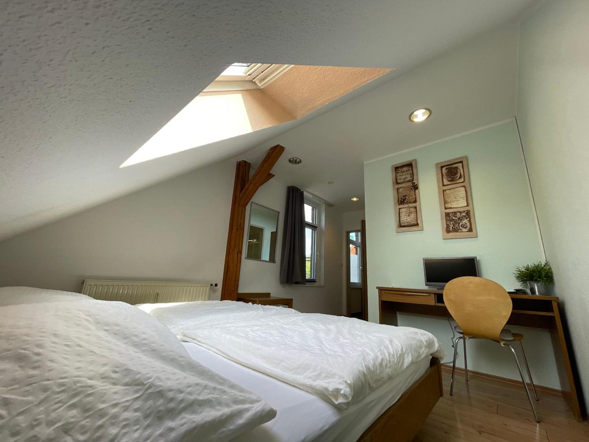 Gaststaette Zur Eiche Hotel Hannover Eksteriør billede