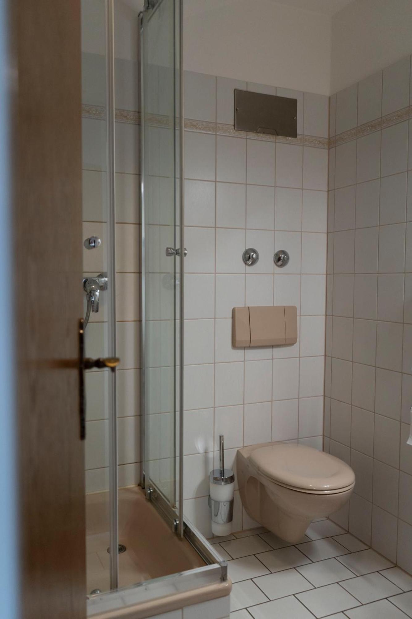 Gaststaette Zur Eiche Hotel Hannover Eksteriør billede