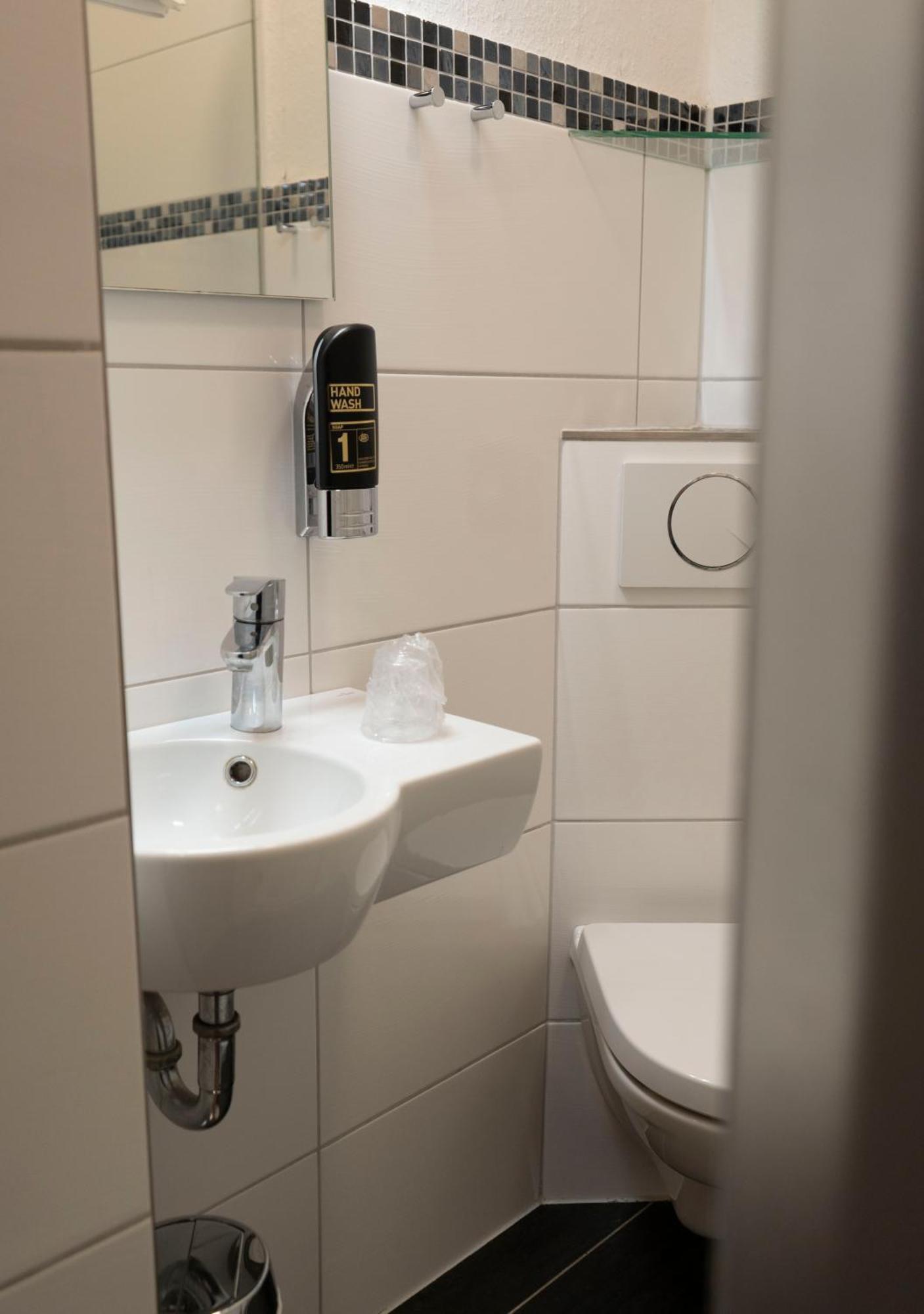 Gaststaette Zur Eiche Hotel Hannover Eksteriør billede